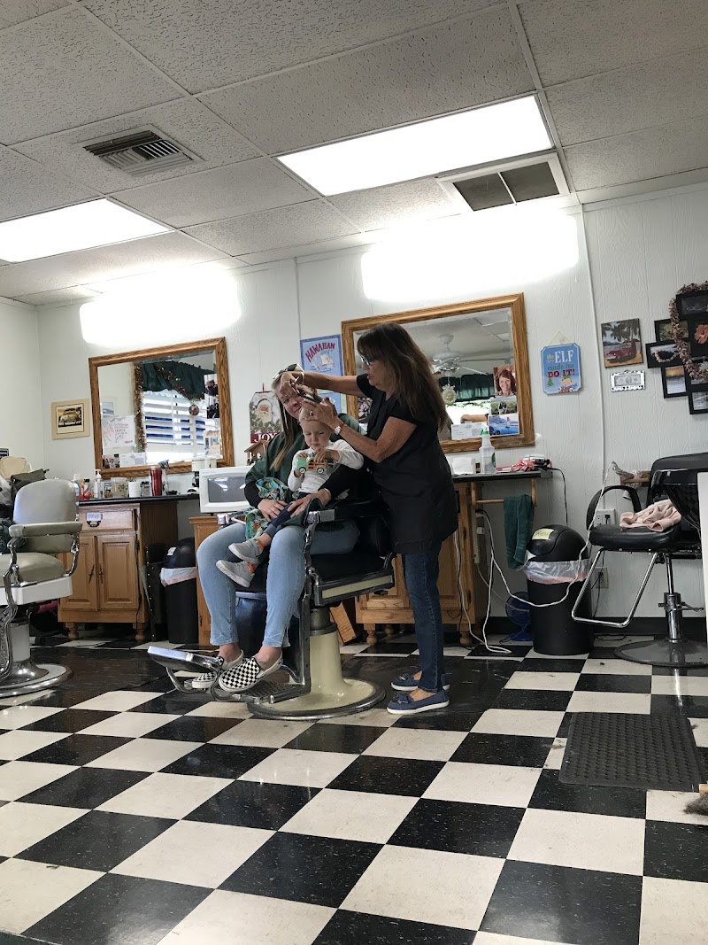 Canyon Lake Barber Shop