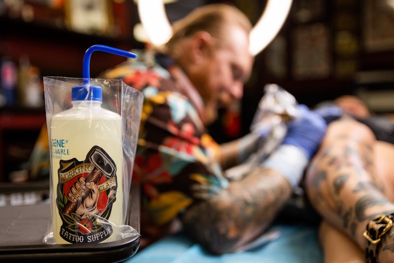 CAPTAIN TATTOO | Spike Moore