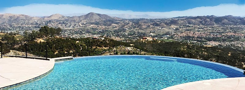 Creative Pools & Landscape