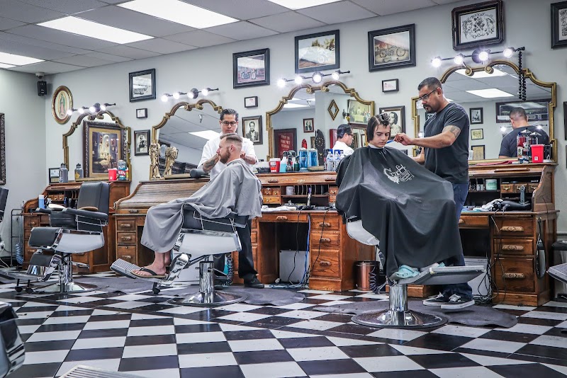Custom Cuts Barbershop