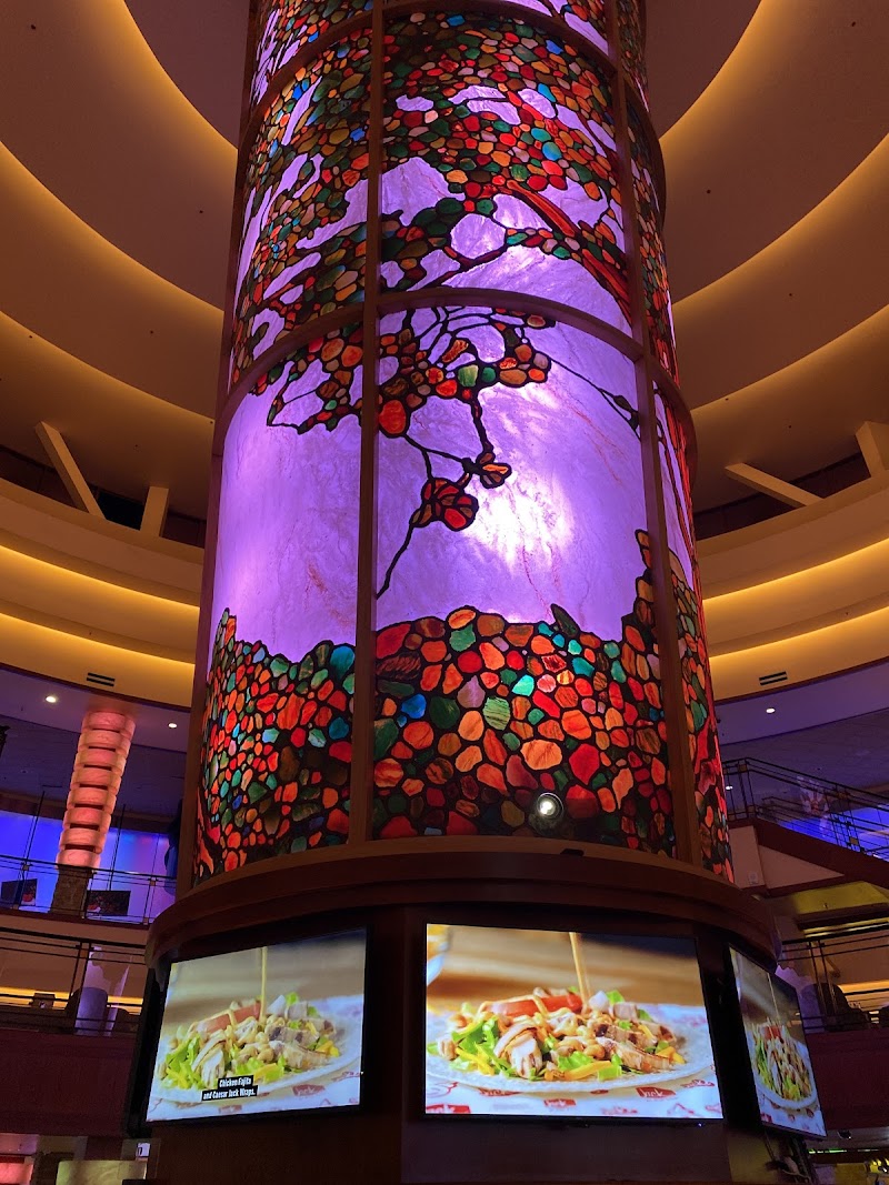 Round Bar | Pechanga Resort Casino