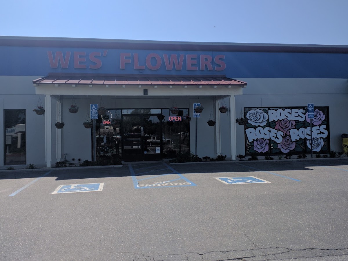 Wes' Flowers